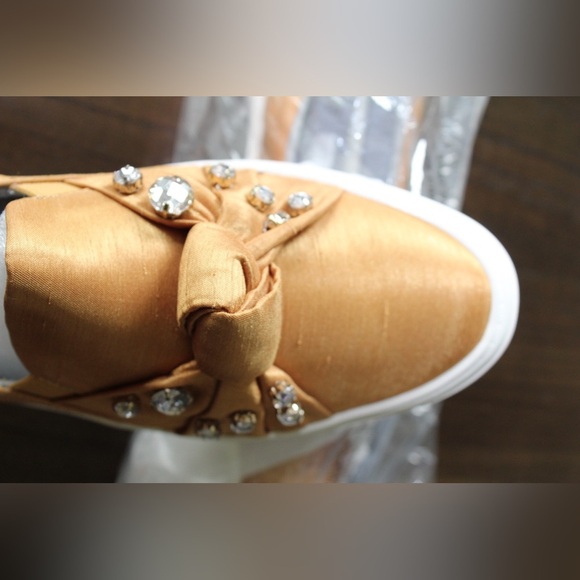 NWOB Nine West Gold Embellished Slip-On Sneakers - Picture 13 of 15